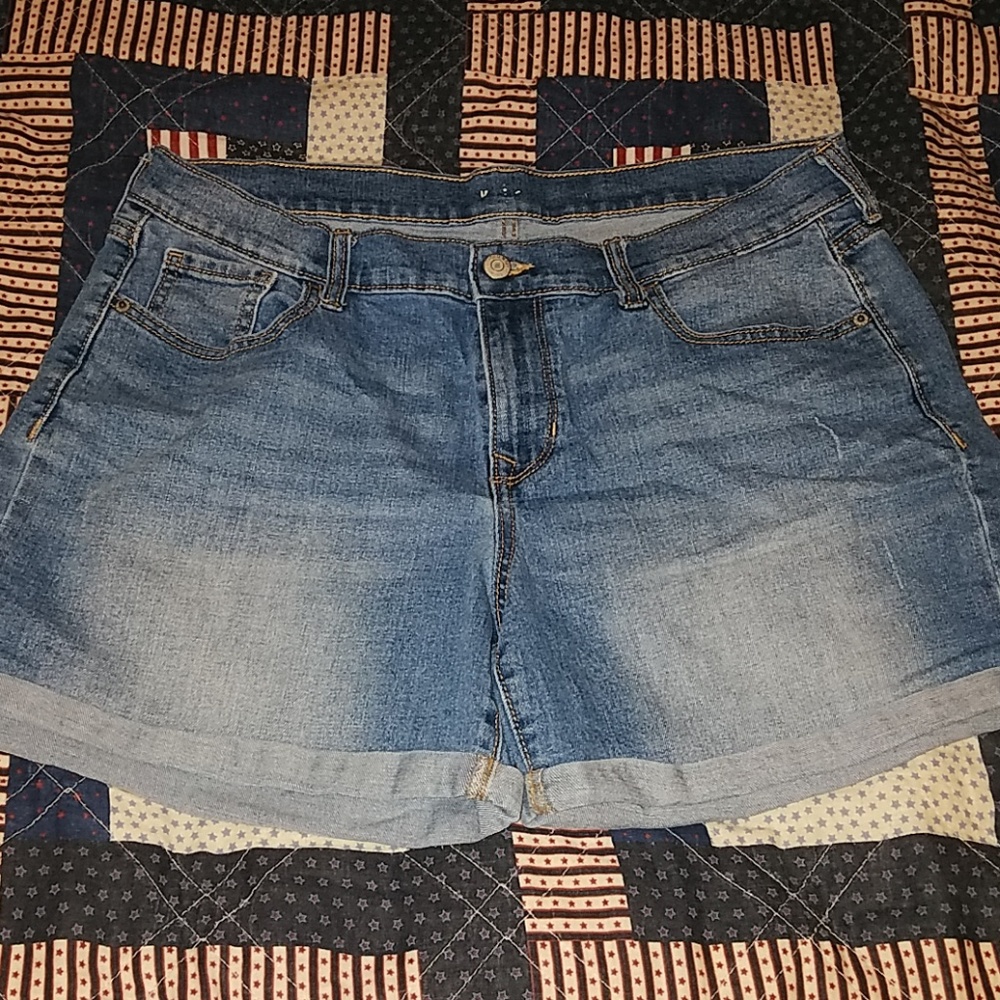 Old Navy jean shorts